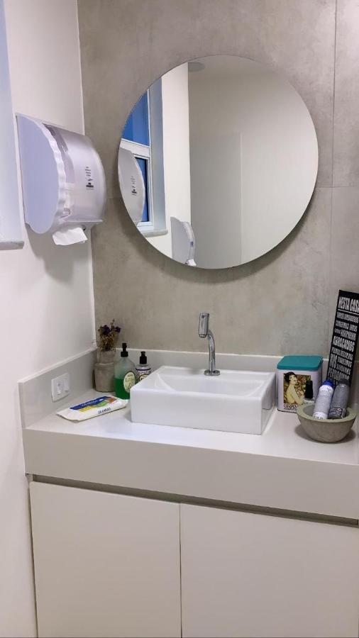 Escola Meditacao Ipanema - Quarto No Coracao Do Bairro Рио-де-Жанейро Экстерьер фото